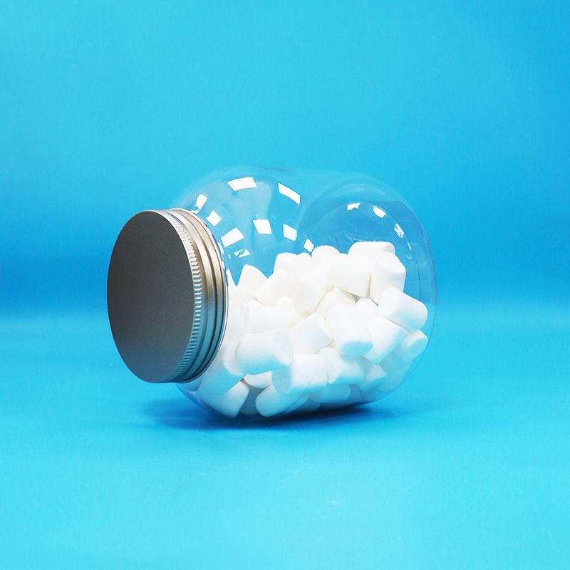 أغطية المسمار من الألومنيوم بلاستيكية واضحة من البترول الحلوى المستديرة المكسرات الغذائية اليومية الزجاجات صديقة للبيئة