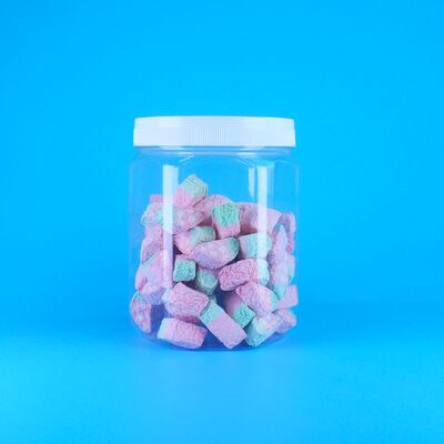 قرص حليب جوز الهند والسكر والفيتامينات